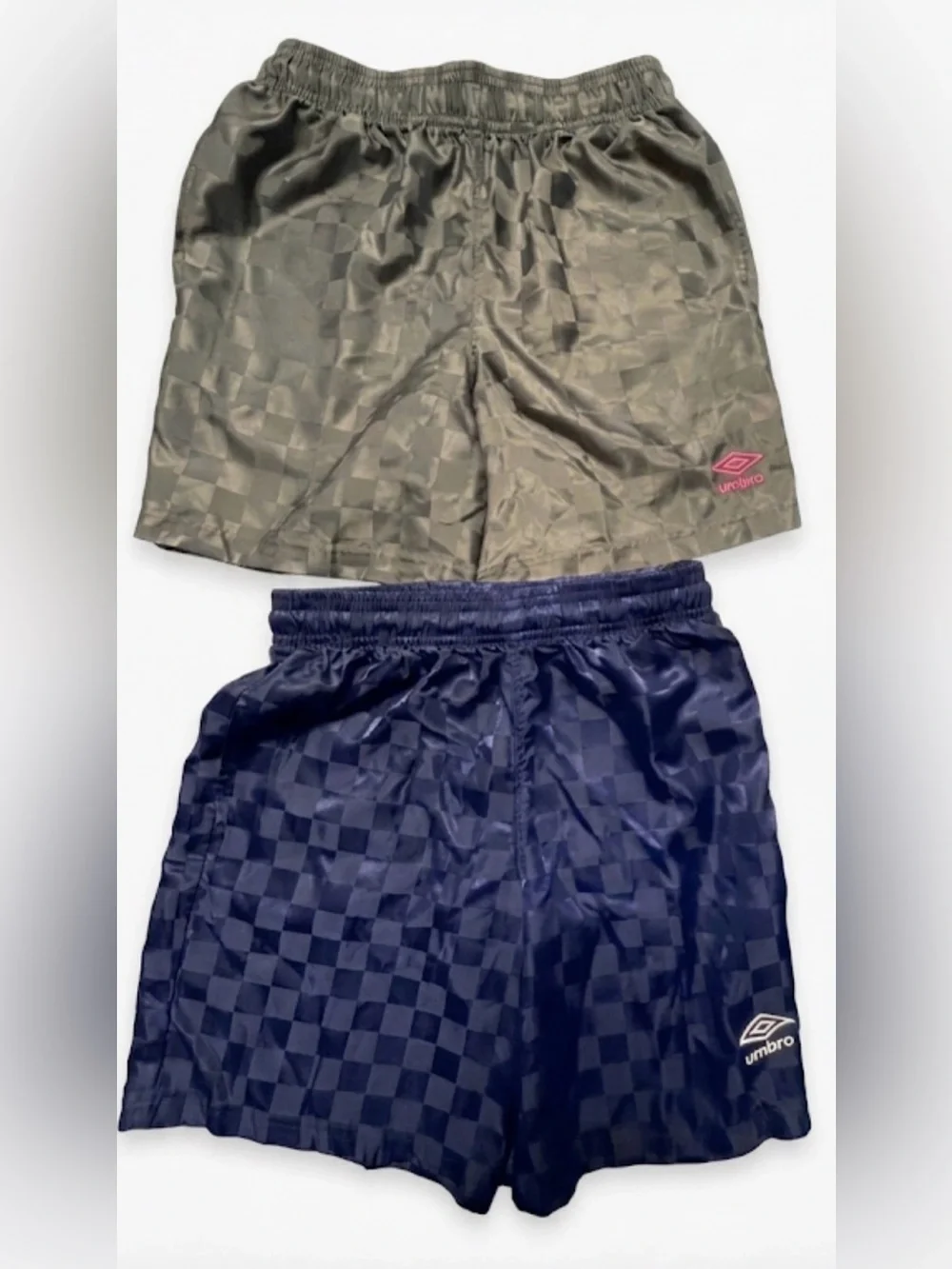 BUNDLE of 4 Umbro boys' athletic  shorts with a embossed retro checkered pattern